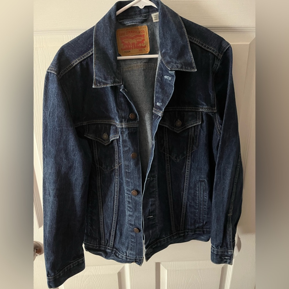 Levi's Indigo Denim Trucker Jacket -Red tab - Size Large